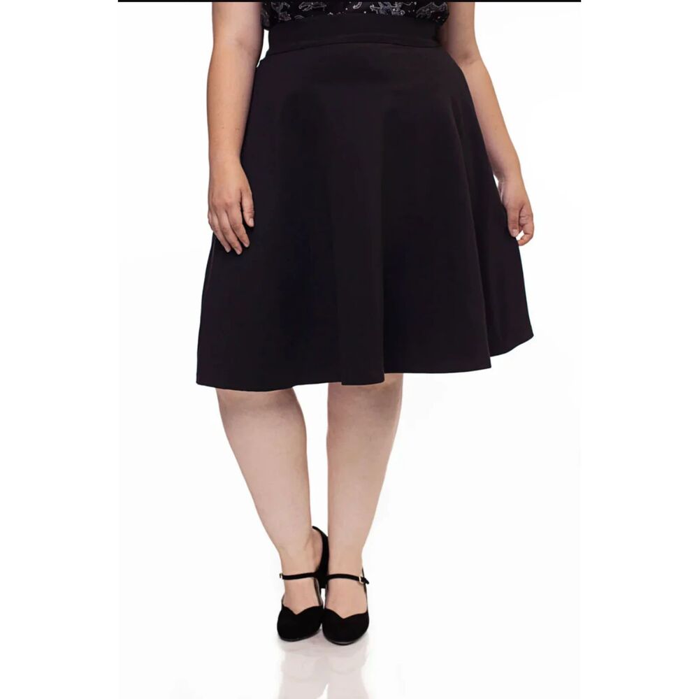 Charlotte Skirt in Black by Retrolicious Sz XL